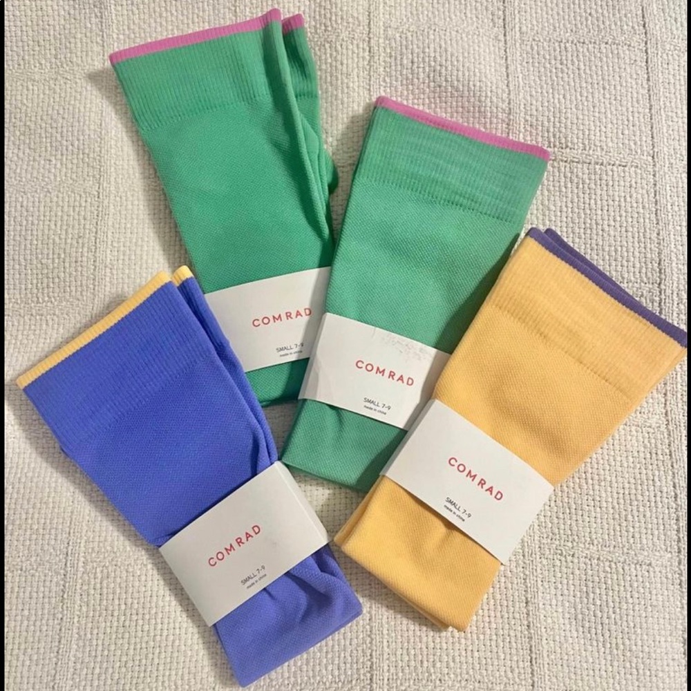 NWT Set of 4 Pairs of Comrad Knee-high Compression Socks